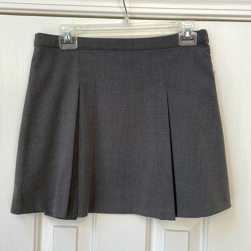 pleated mini skirt